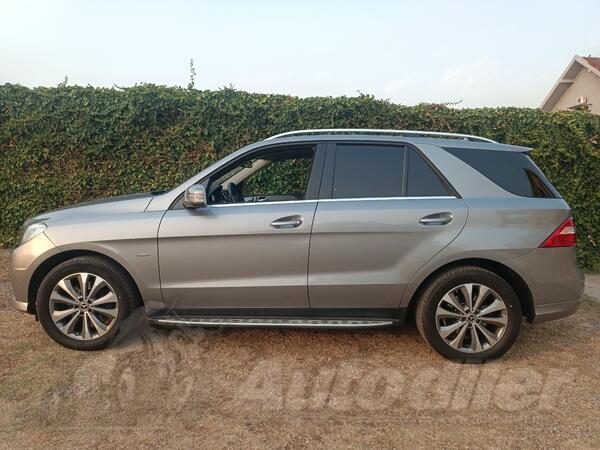 Mercedes Benz - ML 350 - ML 350 4 matic