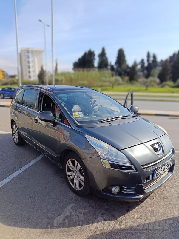 Peugeot - 5008 - 1.6 HDI