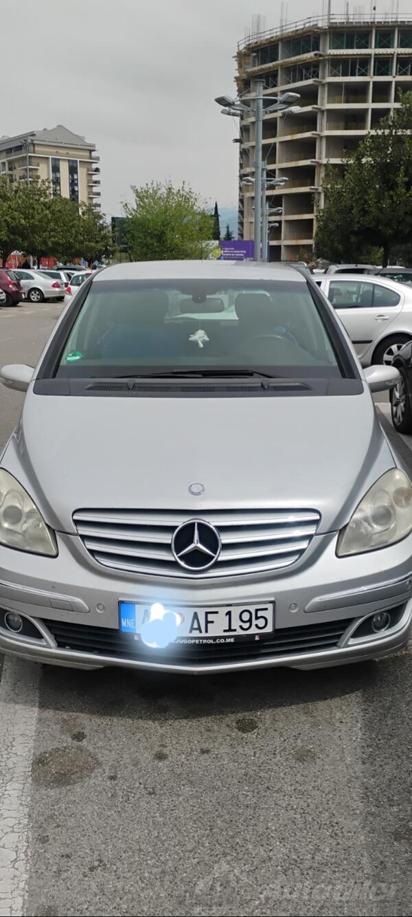 Mercedes Benz - B 180 - 2.0