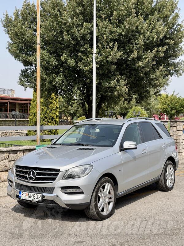 Mercedes Benz - ML 250 - 250