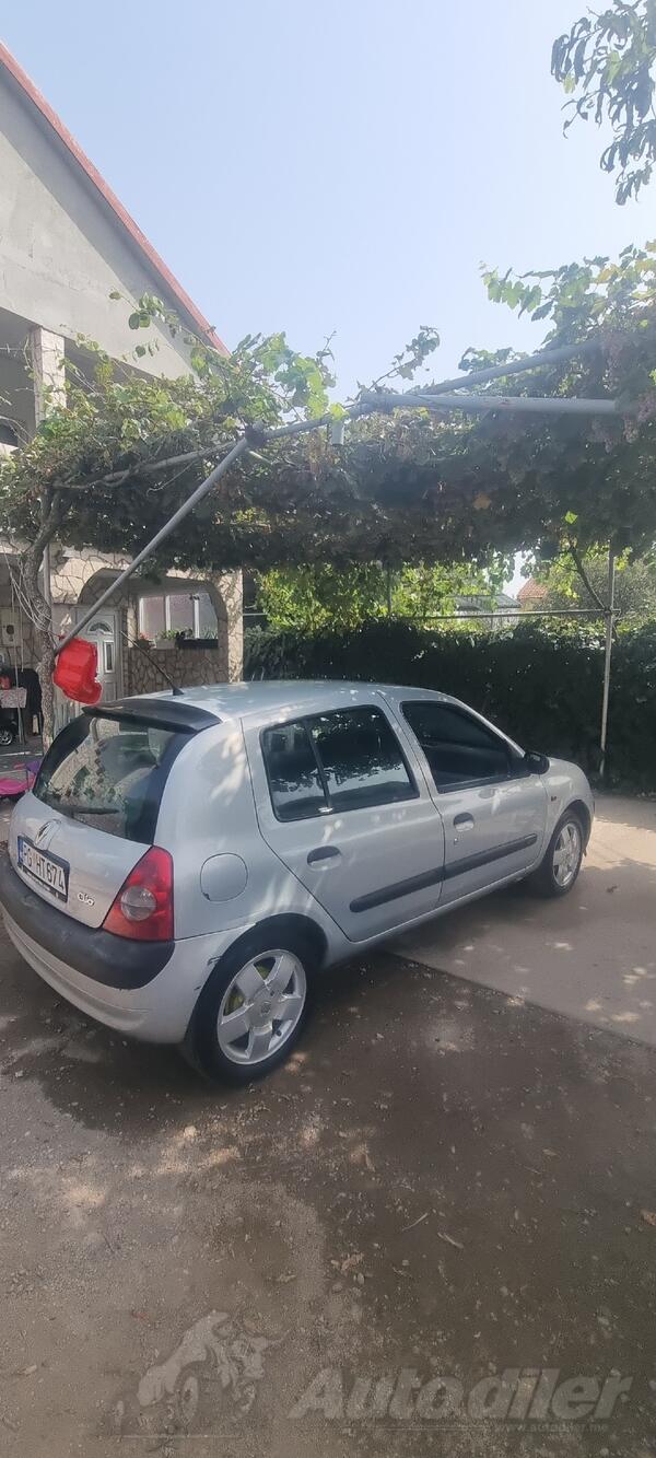 Renault - Clio - 1.5 dci