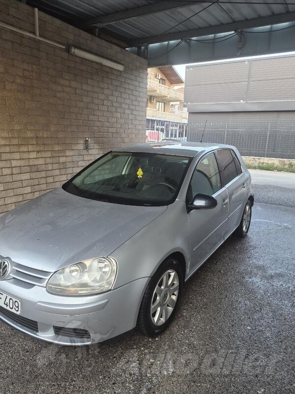 Volkswagen - Golf 5 - 1.9 TDI