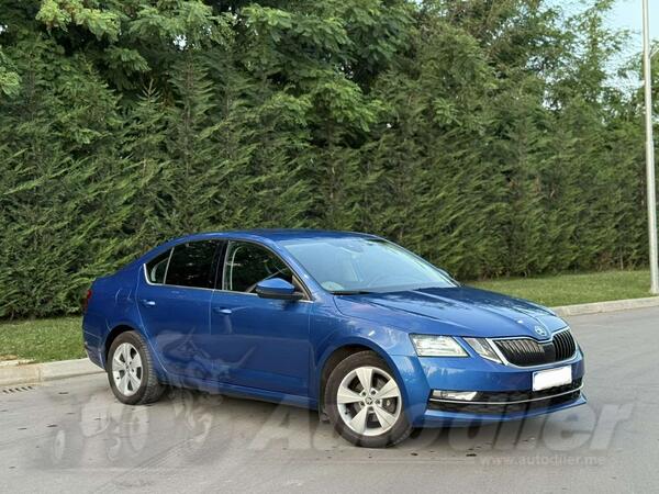 Škoda - Superb - 1.6