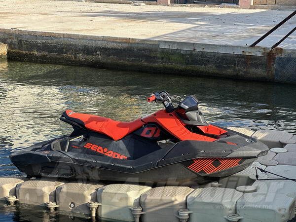 Sea-Doo - Spark Trixx 3up