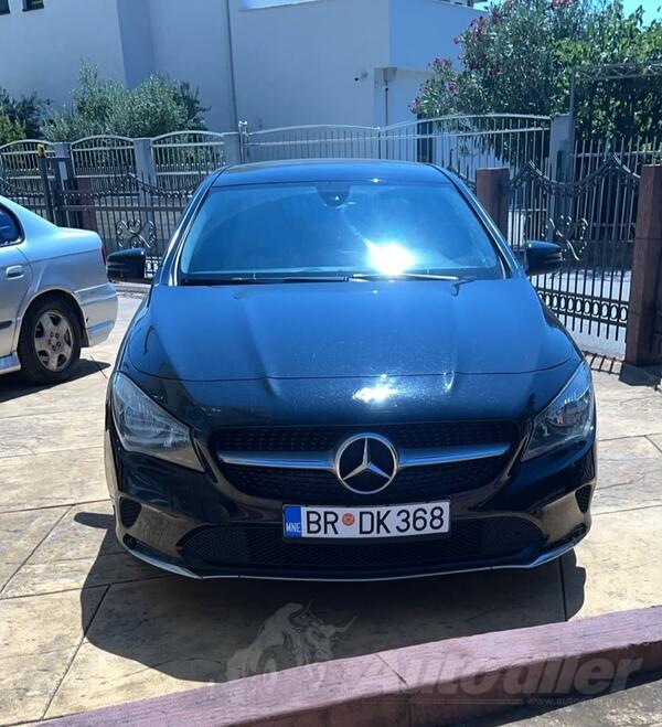 Mercedes Benz - CLA 180 - AMG