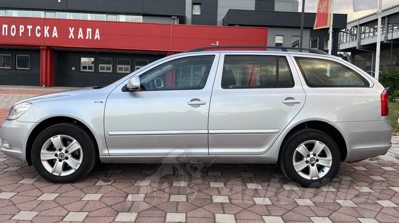 Škoda - Octavia - 1.6