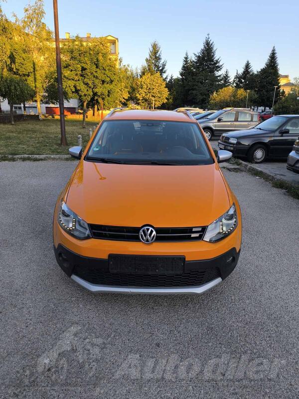 Volkswagen - Polo Cross - 1.6 Tdi