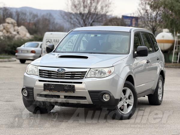 Subaru - Forester - 2.0 DIZEL 4x4 AC KLIMA SERVISNA KNJIGA NA IME KUPCA KAO NOV