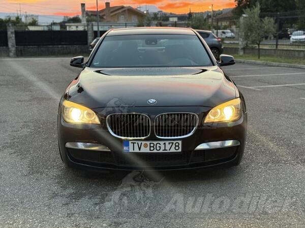 BMW - 750 - 3.0