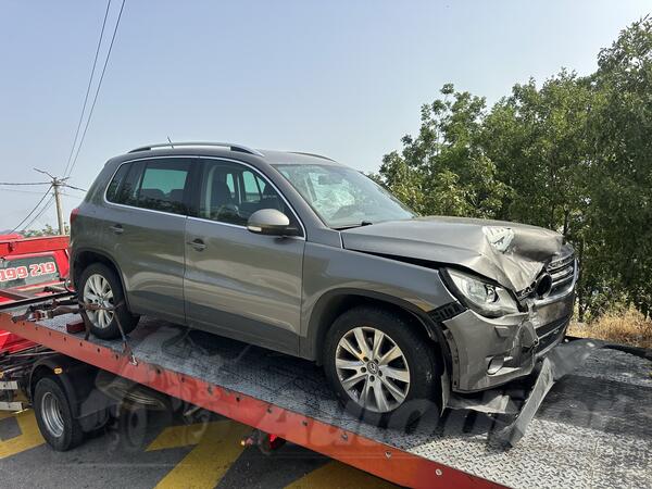Volkswagen - Tiguan - 2.0 tdi