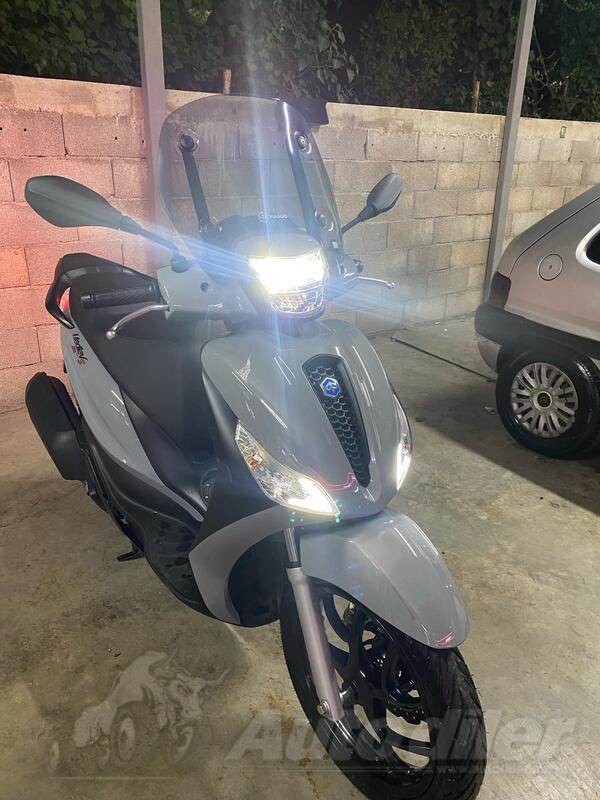 Piaggio - medley