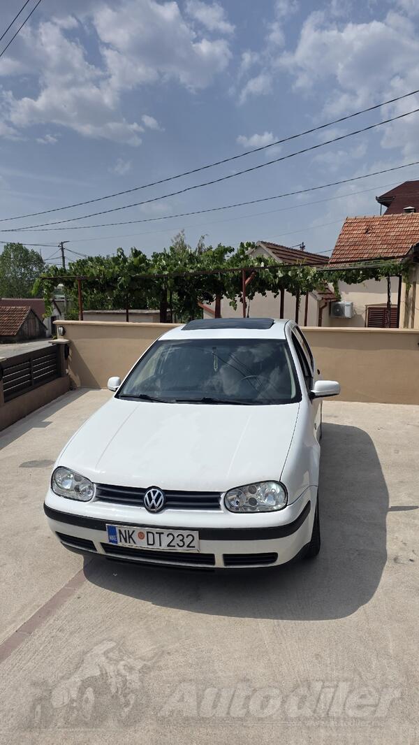 Volkswagen - Golf 4 - 1.9
