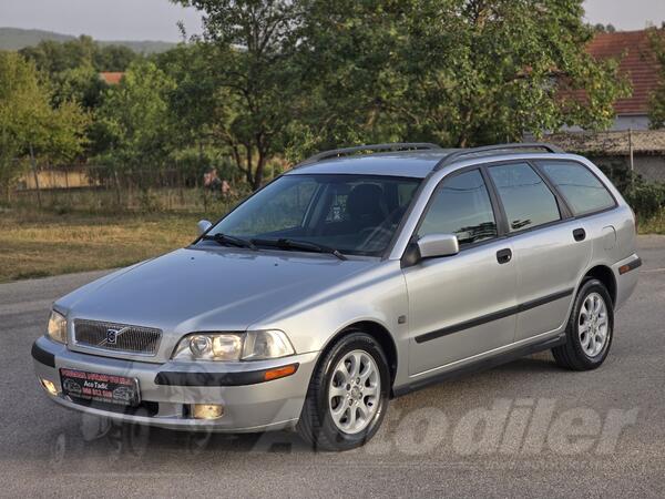 Volvo - V40 - DI