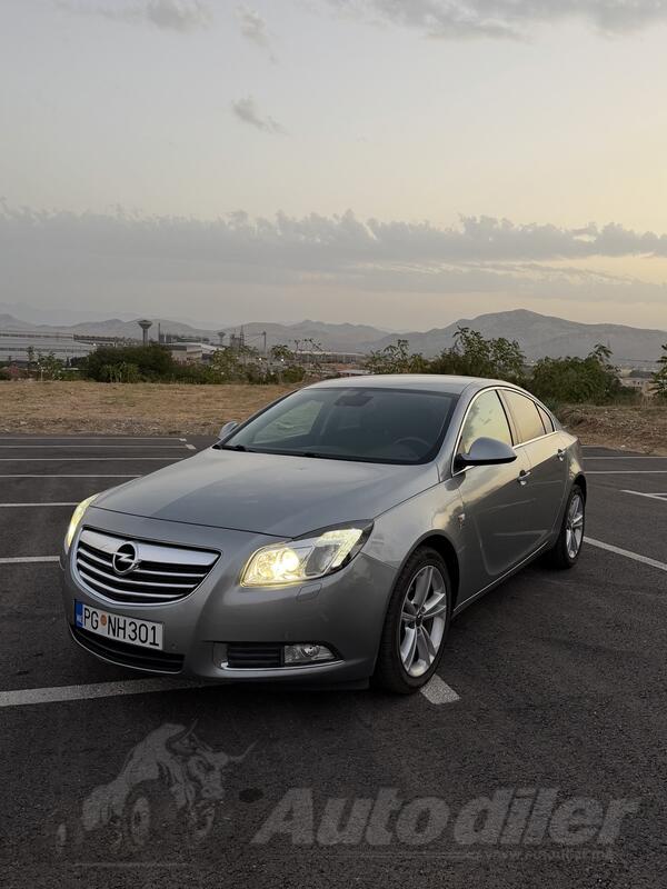 Opel - Insignia - 2.0 CDTI
