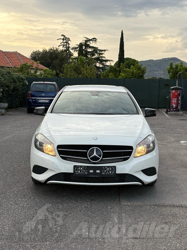 Mercedes Benz - A 200 - 200