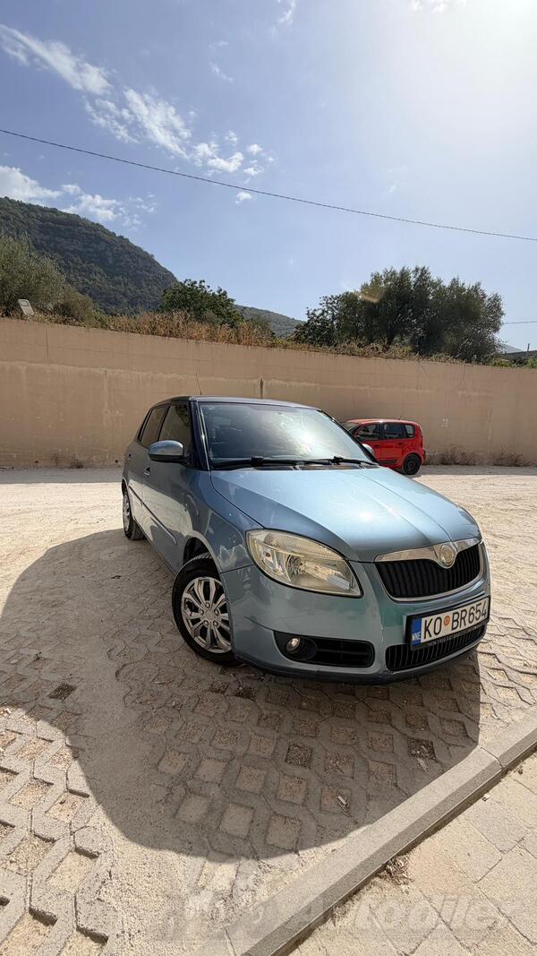 Škoda - Fabia - 1.2 benzin