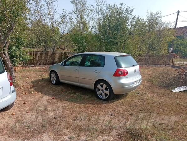 Volkswagen - Golf 5 - 1,9 tdi 77 kw