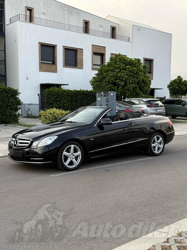 Mercedes Benz - E 220 - E220 cdi