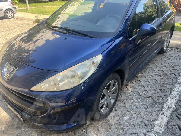 Peugeot - 207 - 1.4 hdi