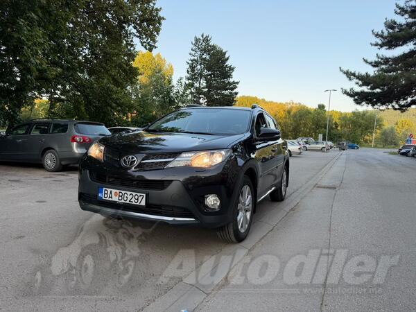 Toyota - RAV 4 - 2.0