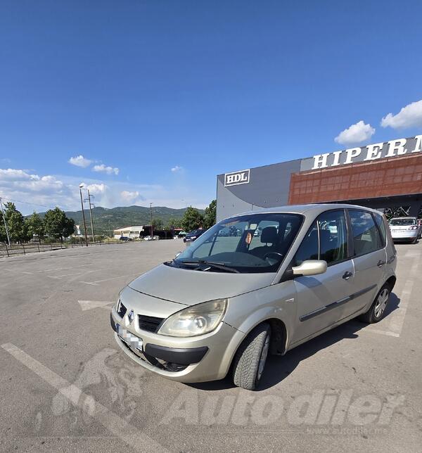 Renault - Scenic - 1.5 DCI