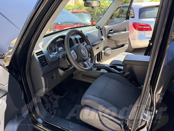 Jeep - Grand Cherokee - 2.8