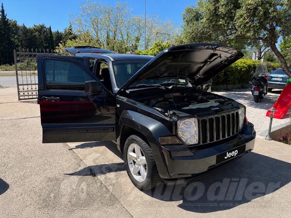 Jeep - Grand Cherokee - 2.8