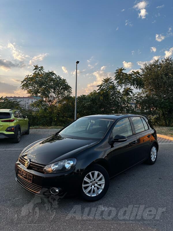 Volkswagen - Golf 6 - 1.6 TDI Bluemotion