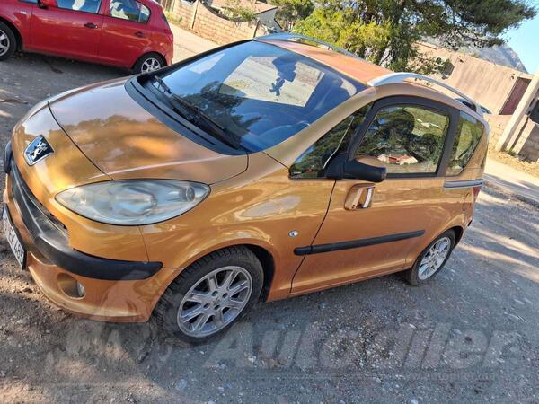 Peugeot - 1007 - 1.4