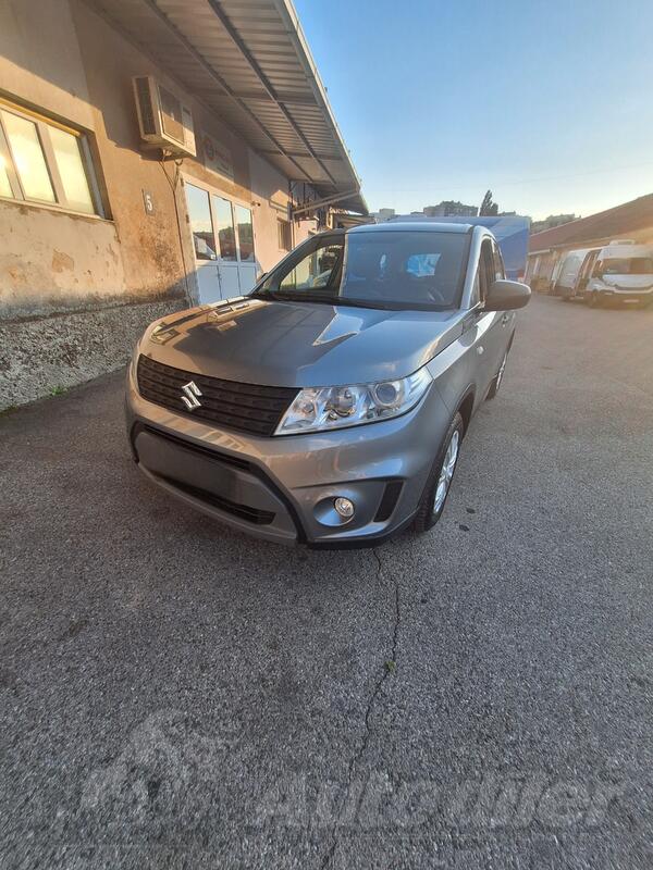 Suzuki - Vitara - 1.6 GL