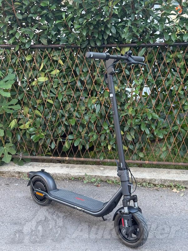 Ostalo - Segway Ninebot