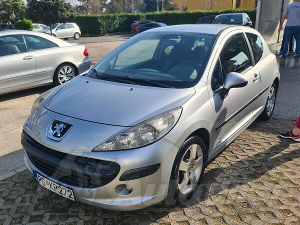Peugeot - 107 - 1.4 Hdi