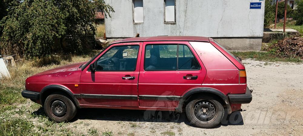 Volkswagen - Golf 2