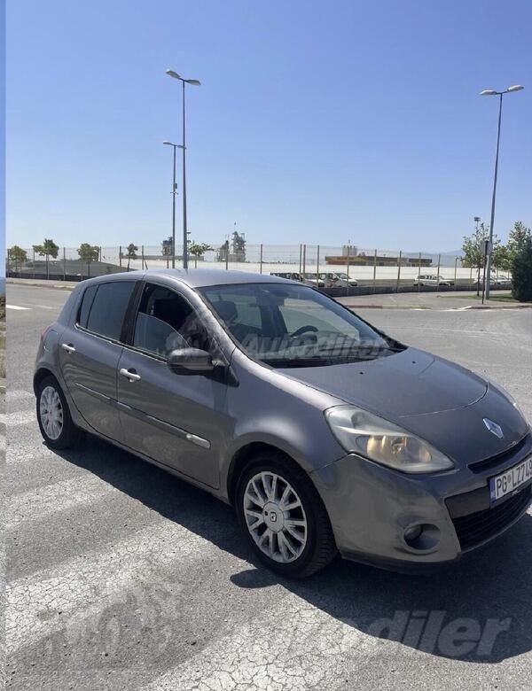 Renault - Clio - 1.5 dci