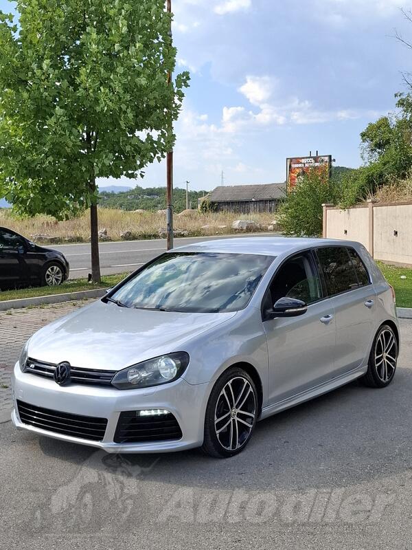 Volkswagen - Golf 6 - R LOOK
