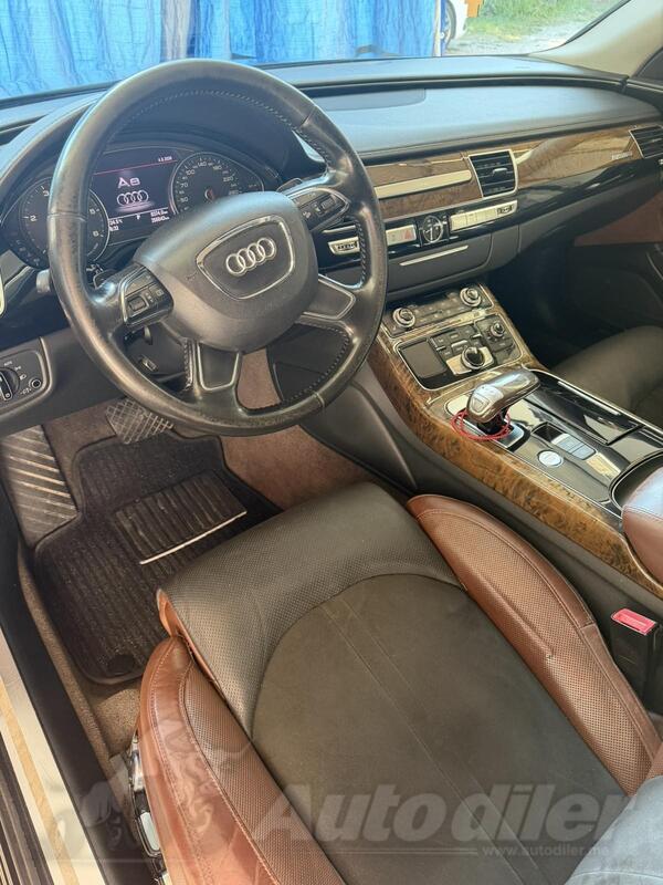 Audi - A8 - 3.0