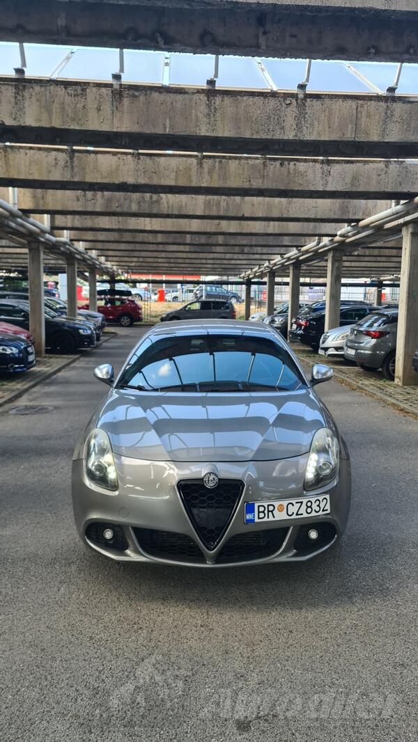 Alfa Romeo - Giulietta - 1.6j JTDM
