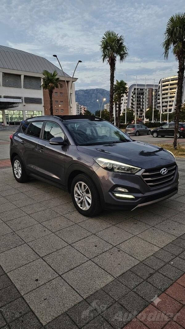 Hyundai - Tucson - 2.0crdi