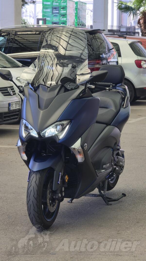 Yamaha - Tmax 530 SX