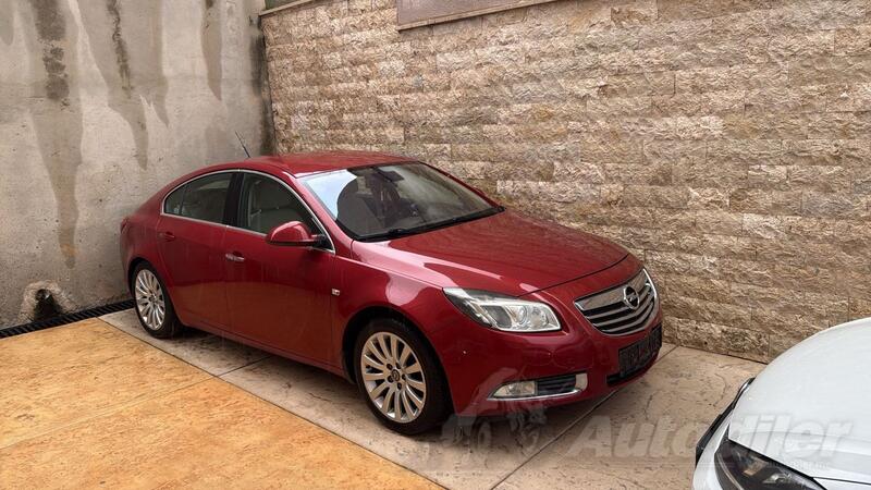 Opel - Insignia - 2.0
