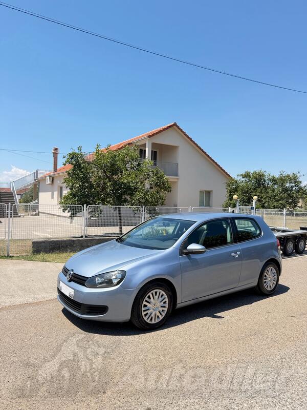 Volkswagen - Golf 6 - 1.6 TDI SPORTLINE