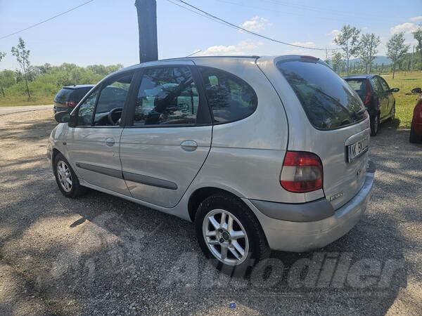 Renault - Scenic - 1.9dci