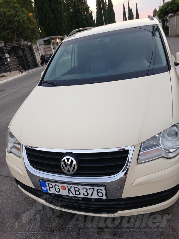 Volkswagen - Touran - 1.9 TDI