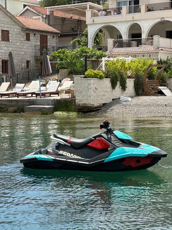 Sea-Doo - Spark Trixx