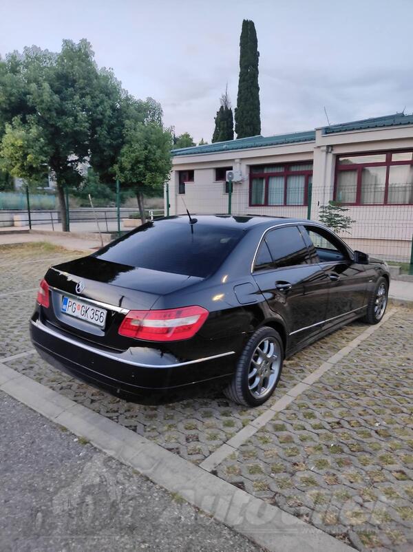 Mercedes Benz - E 200 - e220