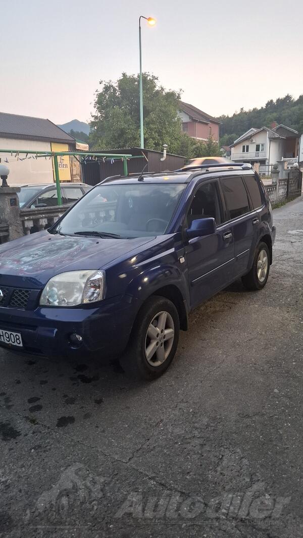 Nissan - X-Trail - t30