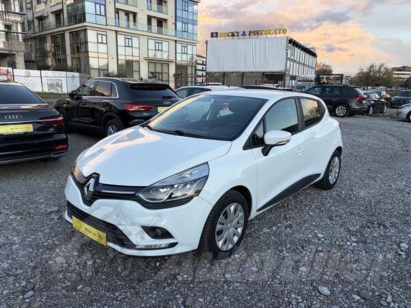 Renault - Clio