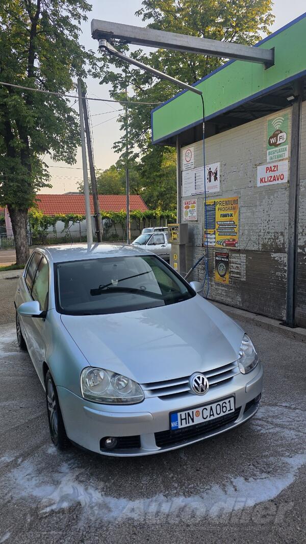 Volkswagen - Golf 5 - 1.9tdi