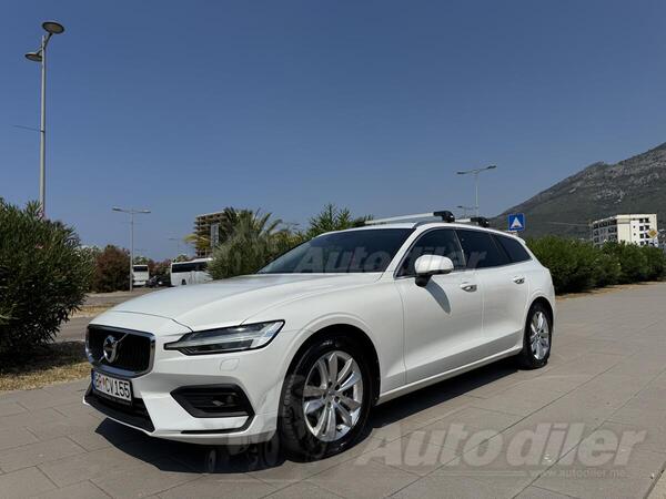 Volvo - V60 - D3 MOMENTUM