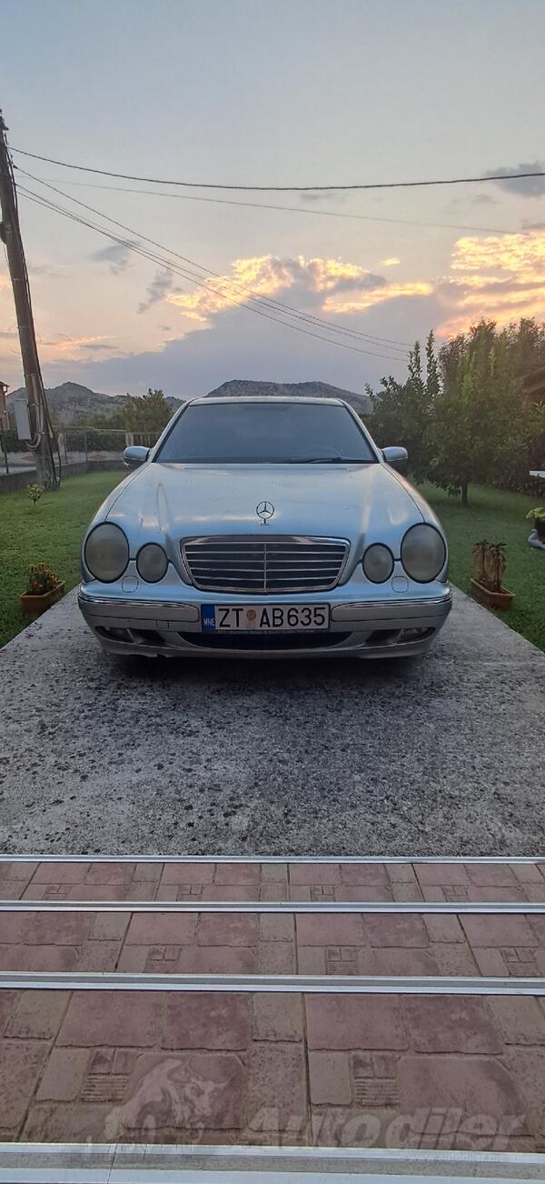 Mercedes Benz - E 220 - 2.2